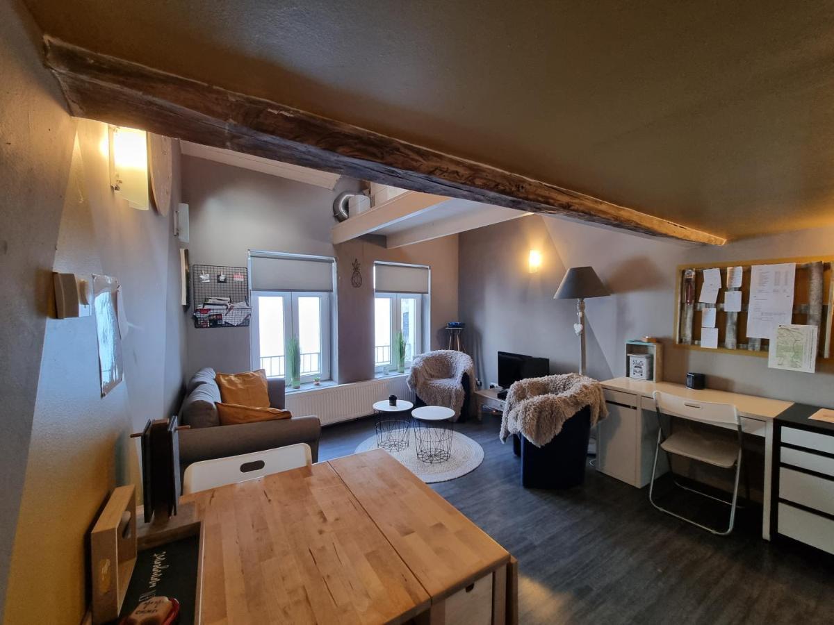 Studio Au Centre De Chimay, Arrivee Autonome Eksteriør billede